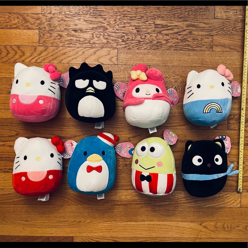 Complete set of 8 Hello Kitty Squishmallow 8” NWT